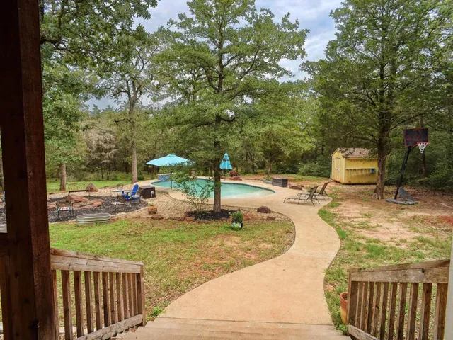 $619,900 | 247 Campfire Way, Smithville, TX 78957