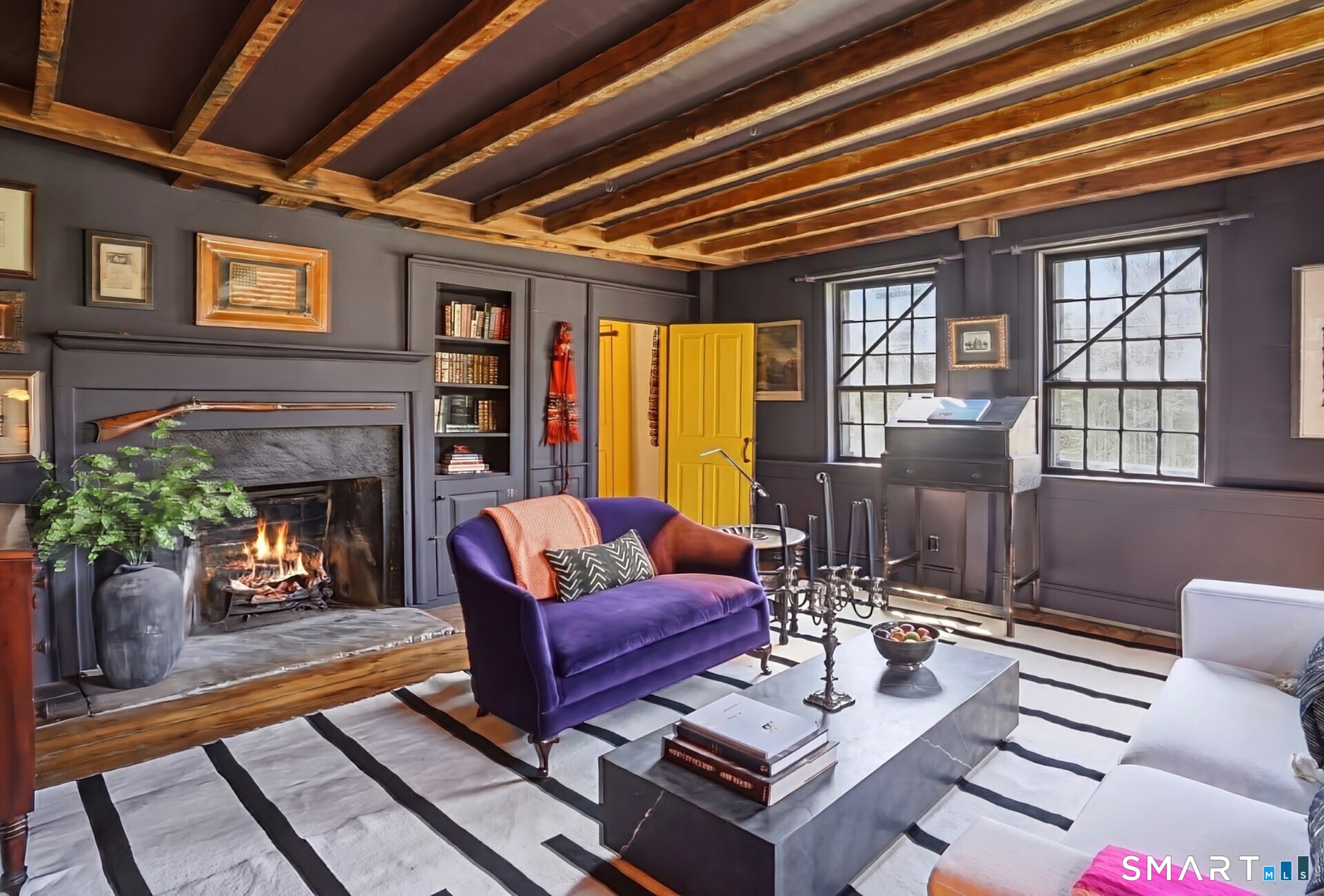 604 Pendleton Hill Road North Stonington, CT 06359 - Photo 19 of 40 Or bedroom