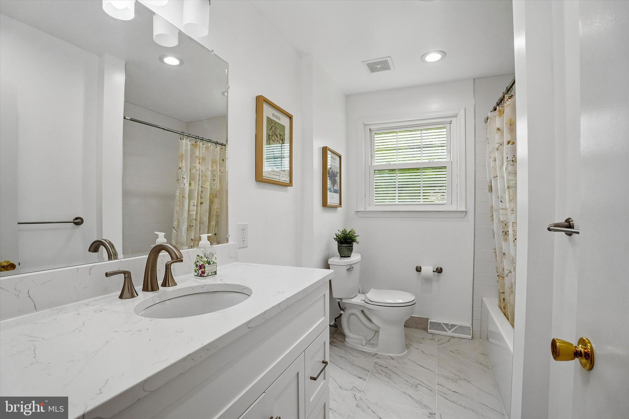 3109 Hayes Road East Norriton, PA 19403 - Photo 20 of 32