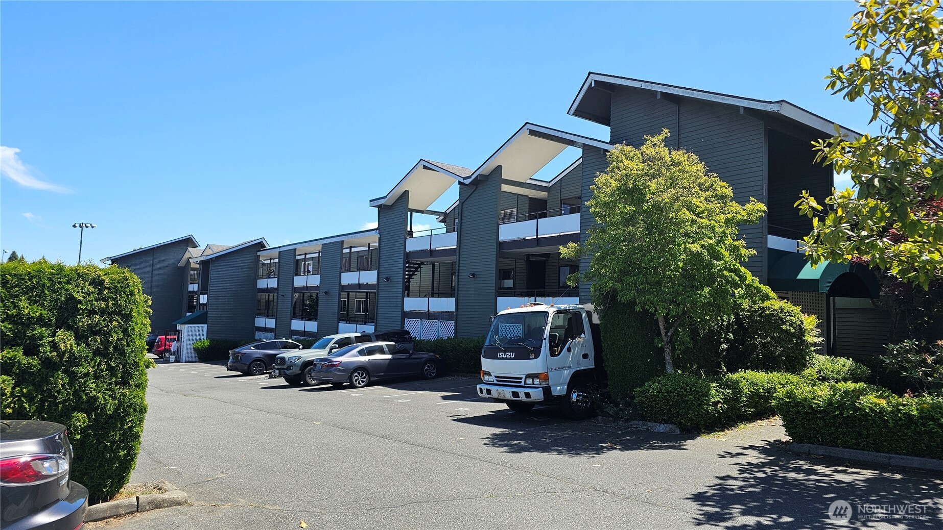 7924 212th Street Southwest, Unit 104 Edmonds, WA 98026 - Photo 25 of 27