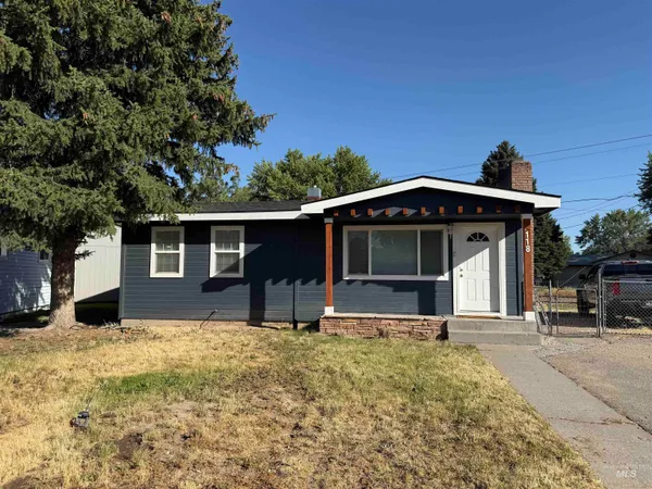 $285,000 | 118 Baker Drive, Mountain Home, ID 83647