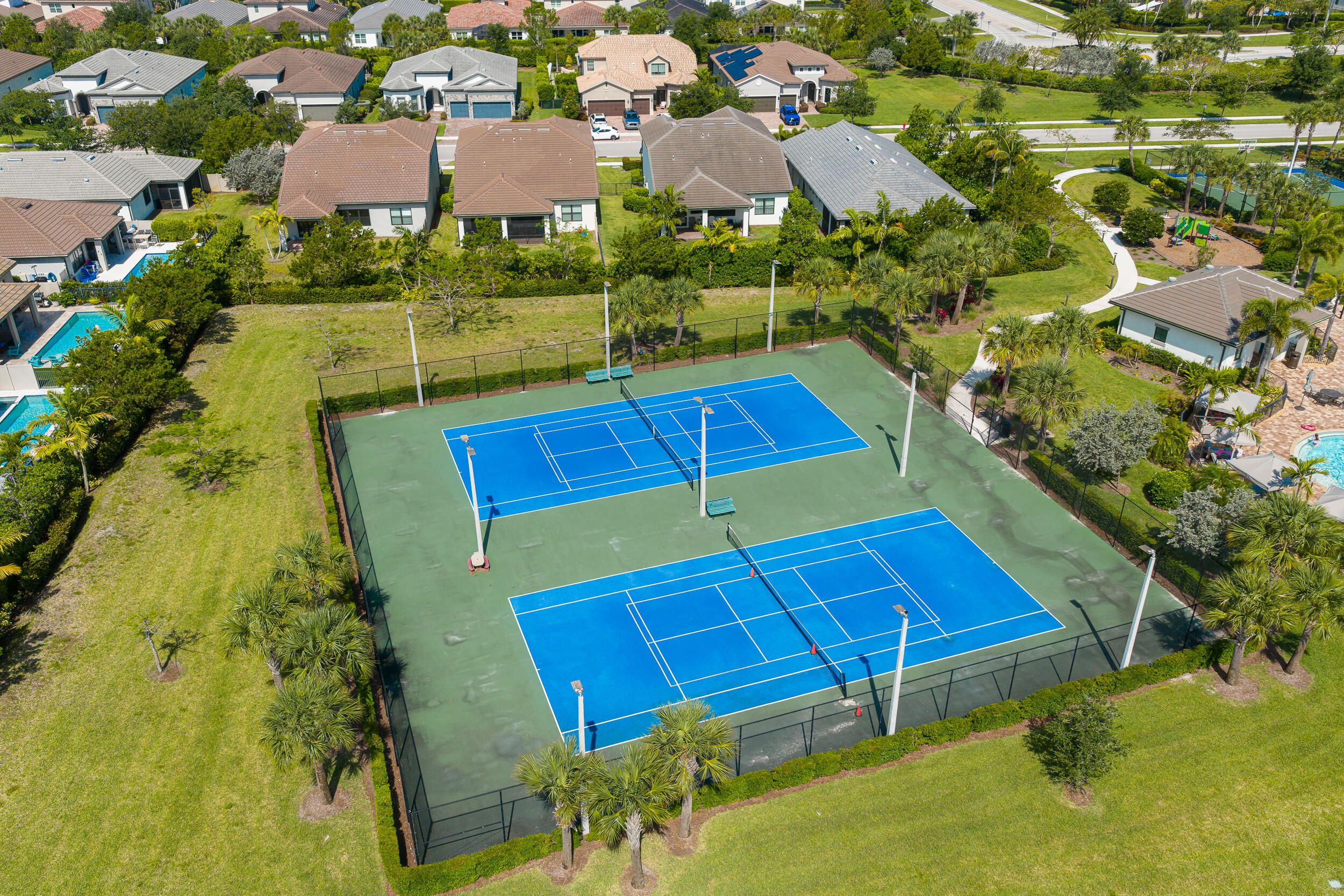 4819 Chantilly Rd Lake Lake Worth, FL 33467 - Photo 48 of 49 photo-56