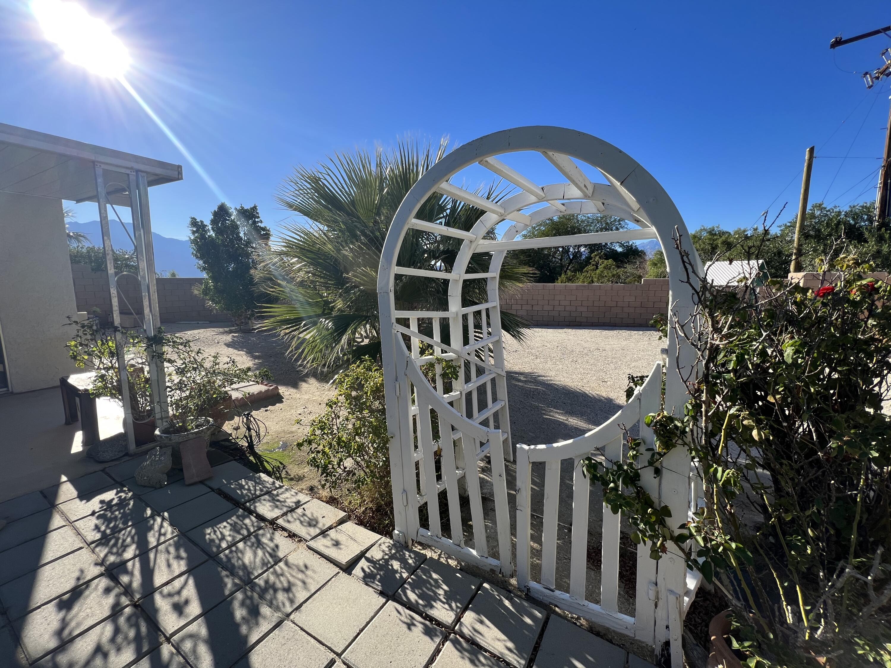 9551 Santa Cruz Road Desert Hot Springs, CA 92240 - Photo 7 of 19 Side Yard 1