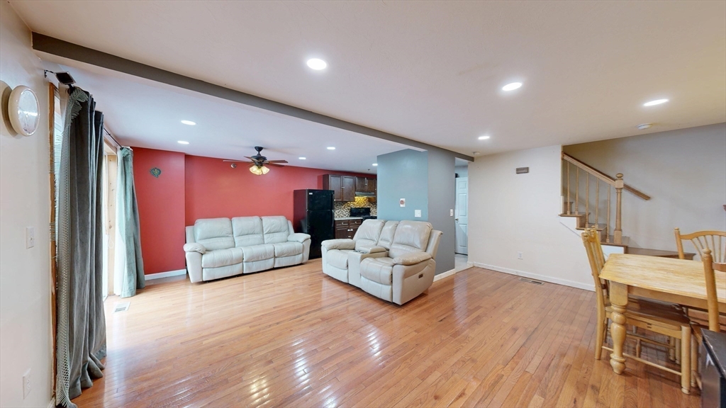 360 Littleton Road, Unit E5 Chelmsford, MA 01824 - Photo 13 of 39 Gallery Image 13
