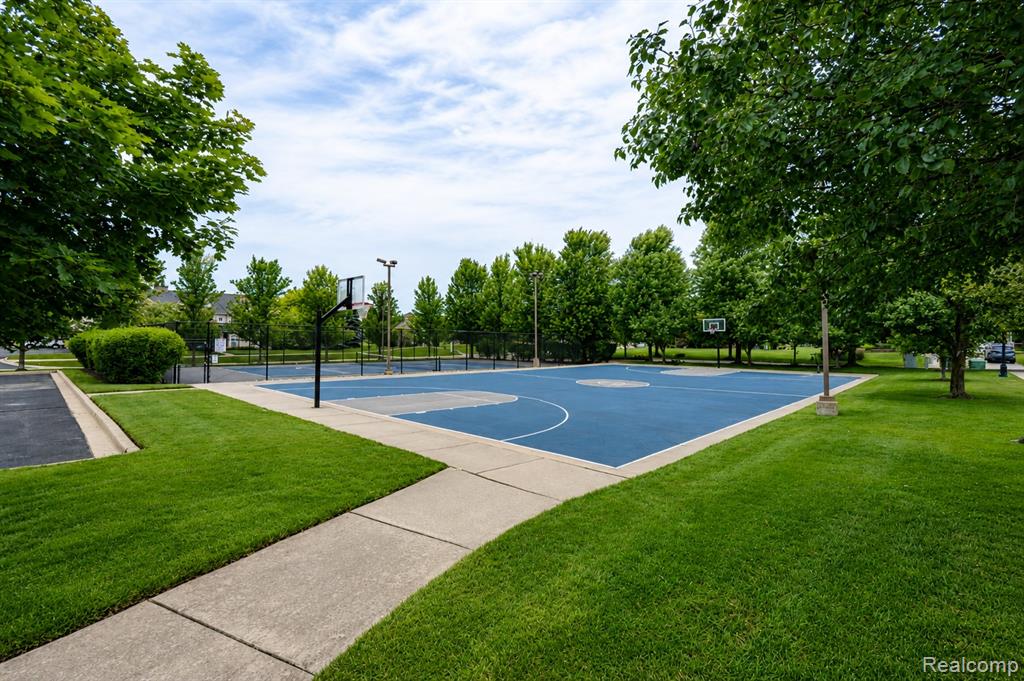 57549 Windmill Pointe New Hudson, MI 48165 - Photo 43 of 55