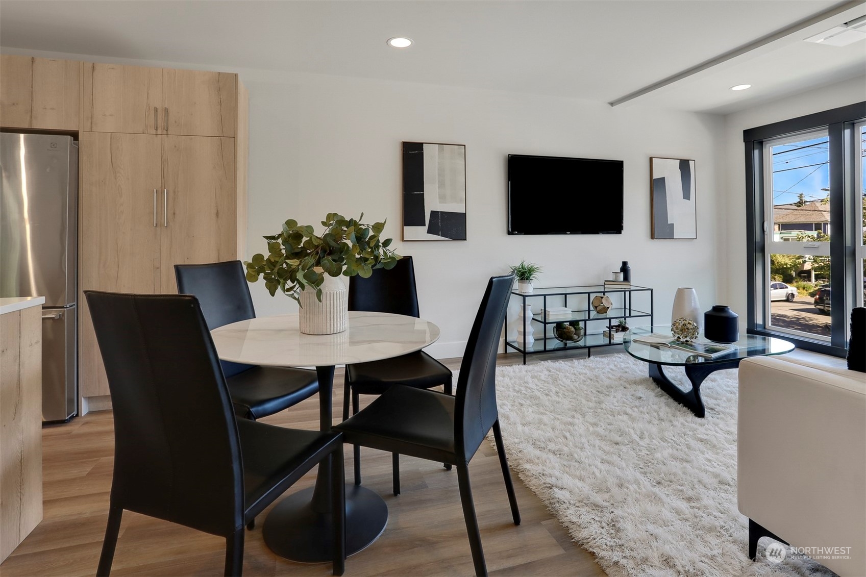 516 North 48th Street Seattle, WA 98103 - Photo 9 of 36 Gallery Image 9