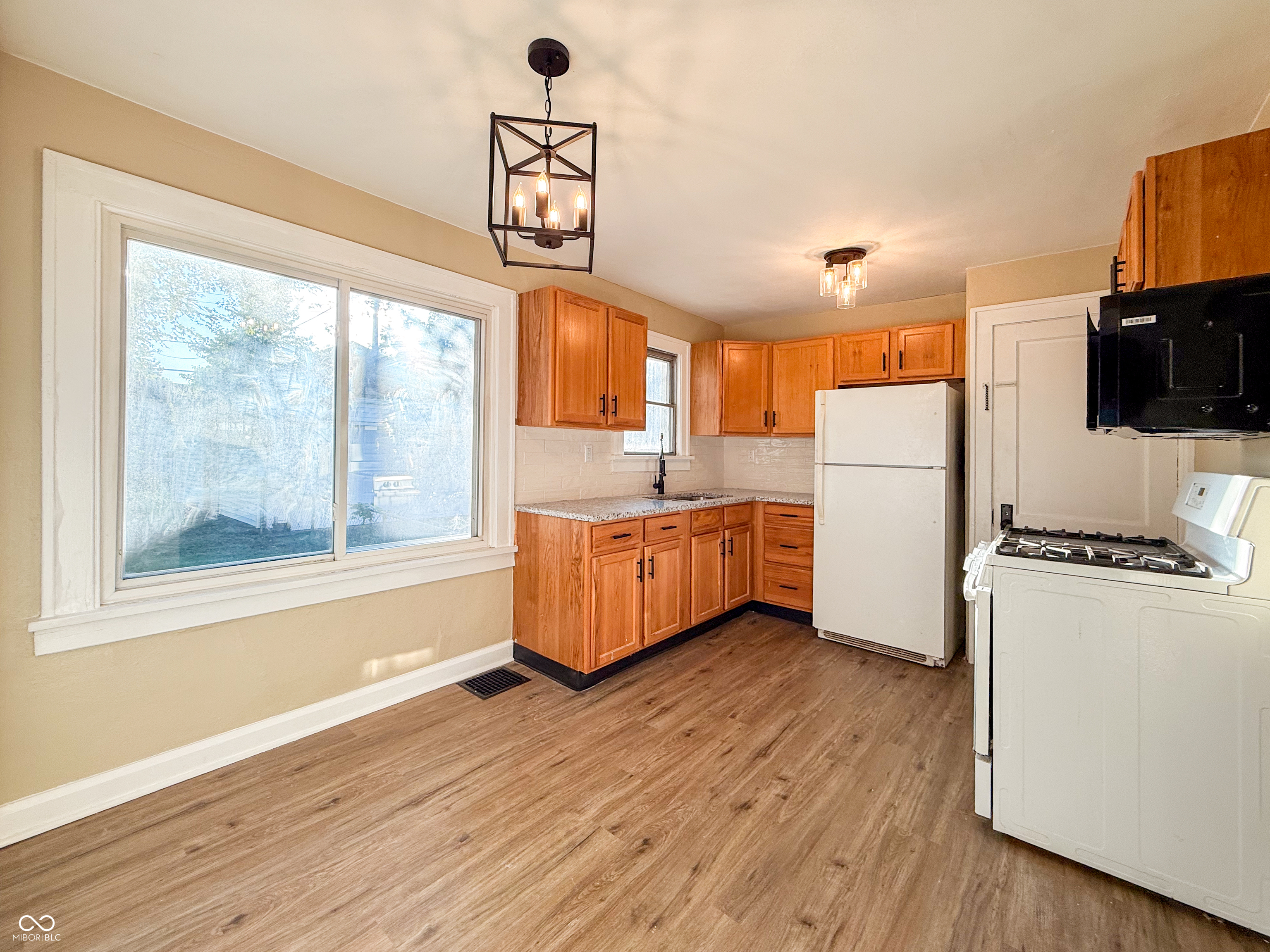 3619 Andover Road Anderson, IN 46013 - Photo 15 of 26 Gallery Image 15