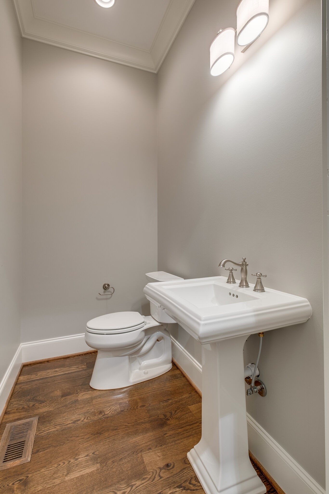 4220 Kirtland Road Nashville, TN 37215 - Photo 17 of 55 a bathroom with a sink and a toilet