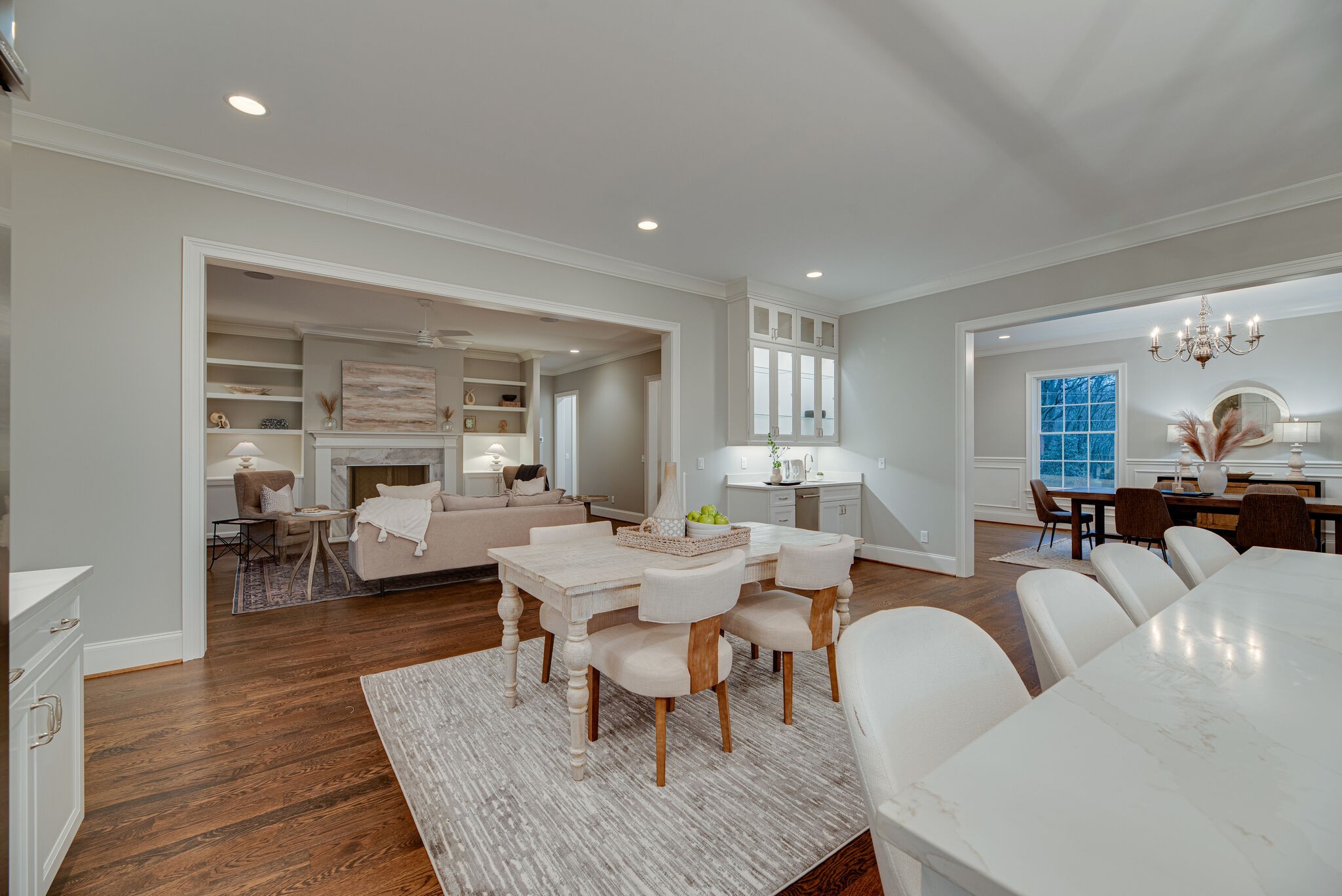 4220 Kirtland Road Nashville, TN 37215 - Photo 25 of 55 a living room with furniture and a table