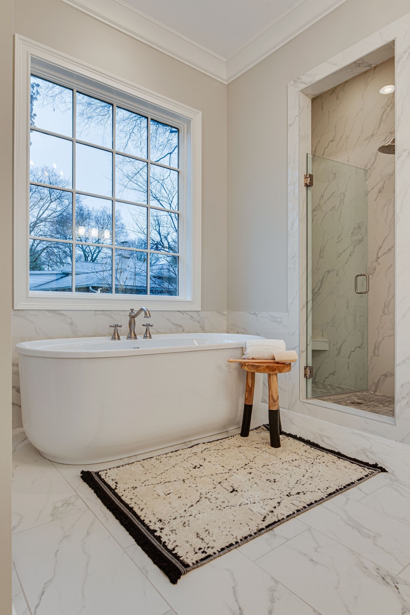 4220 Kirtland Road Nashville, TN 37215 - Photo 33 of 55 a bathroom with a bathtub and a shower