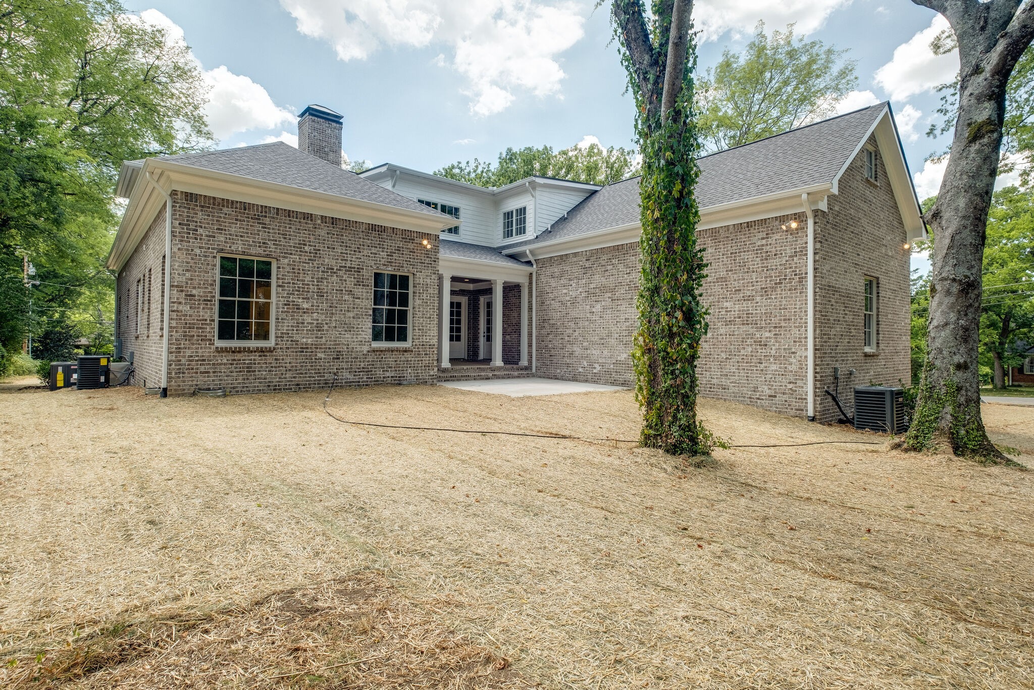4220 Kirtland Road Nashville, TN 37215 - Photo 47 of 55 front view of a house with a yard