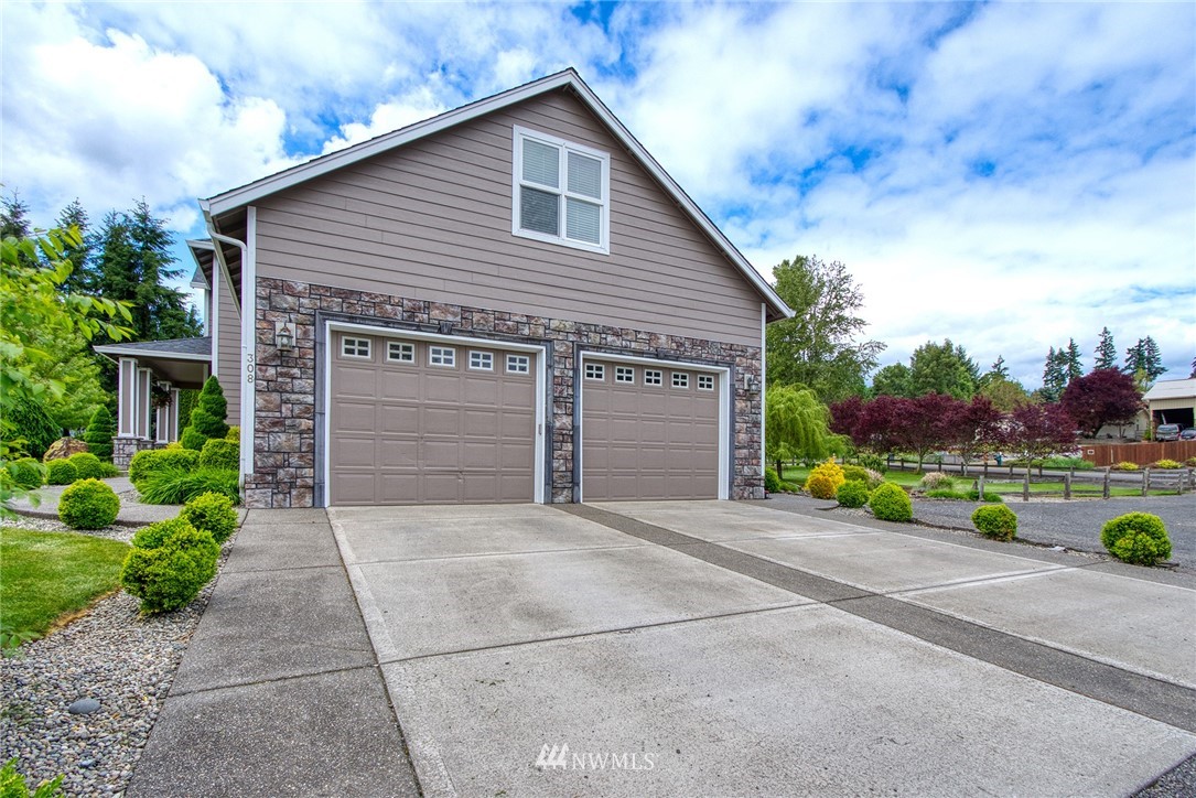 308 Kilkelly Road Kalama, WA 98625 - Photo 2 of 25 Gallery Image 2