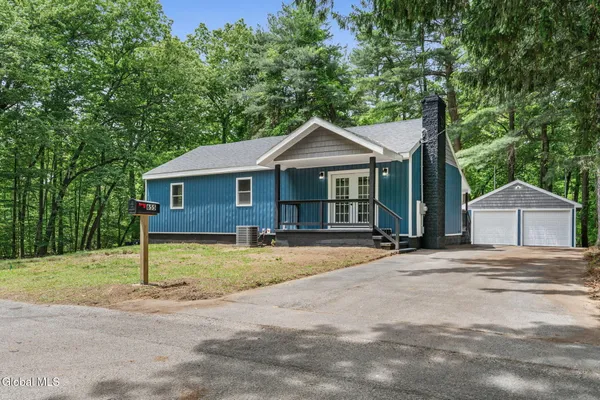 $300,000 | 655 Fillmore Avenue, Niskayuna, NY 12304