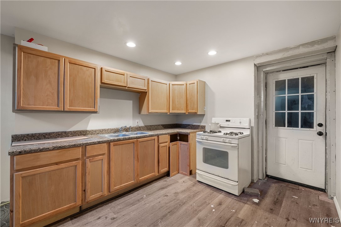 2960 Upper Mountain Road Cambria, NY 14132 - Photo 14 of 42