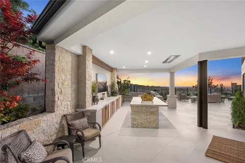 $2,995,000 | 42 Gardenpath, Irvine, CA 92603