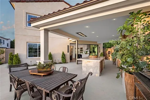 $2,995,000 | 42 Gardenpath, Irvine, CA 92603