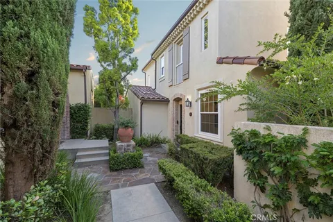 $2,995,000 | 42 Gardenpath, Irvine, CA 92603