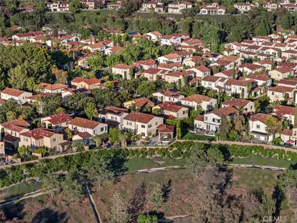 $2,995,000 | 42 Gardenpath, Irvine, CA 92603