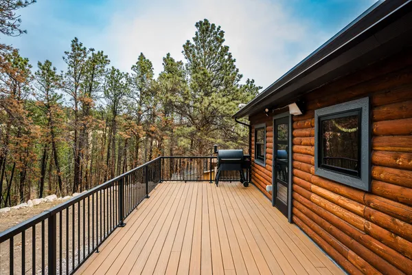 $1,699,000 | 161 Horseshoe Road, Dayton, WY 82836