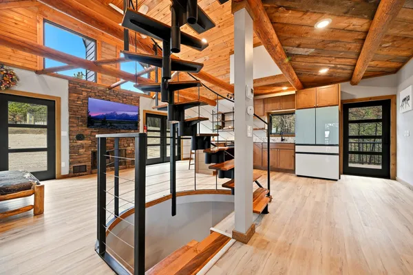 $1,699,000 | 161 Horseshoe Road, Dayton, WY 82836