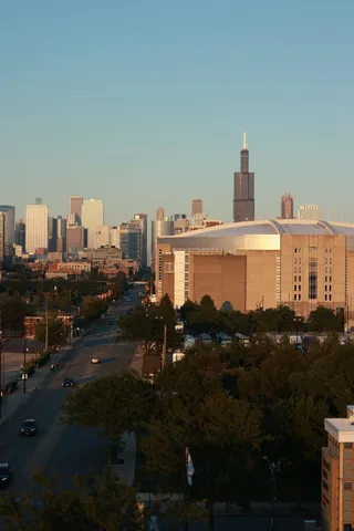 $3,500 | 2127 West Madison Street, Unit 404, Chicago, IL 60612