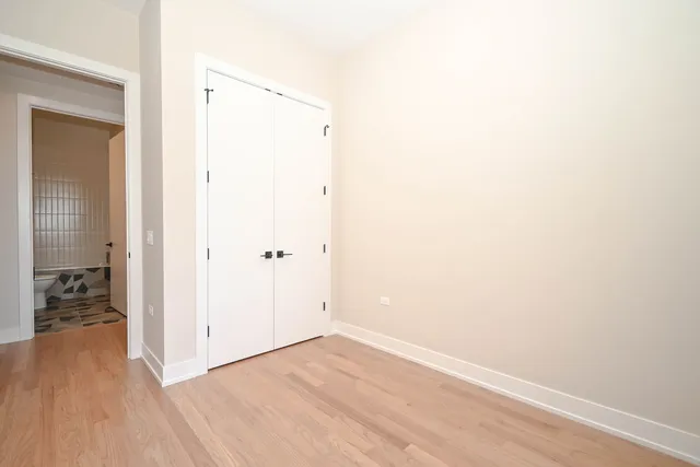 $3,500 | 2127 West Madison Street, Unit 404, Chicago, IL 60612