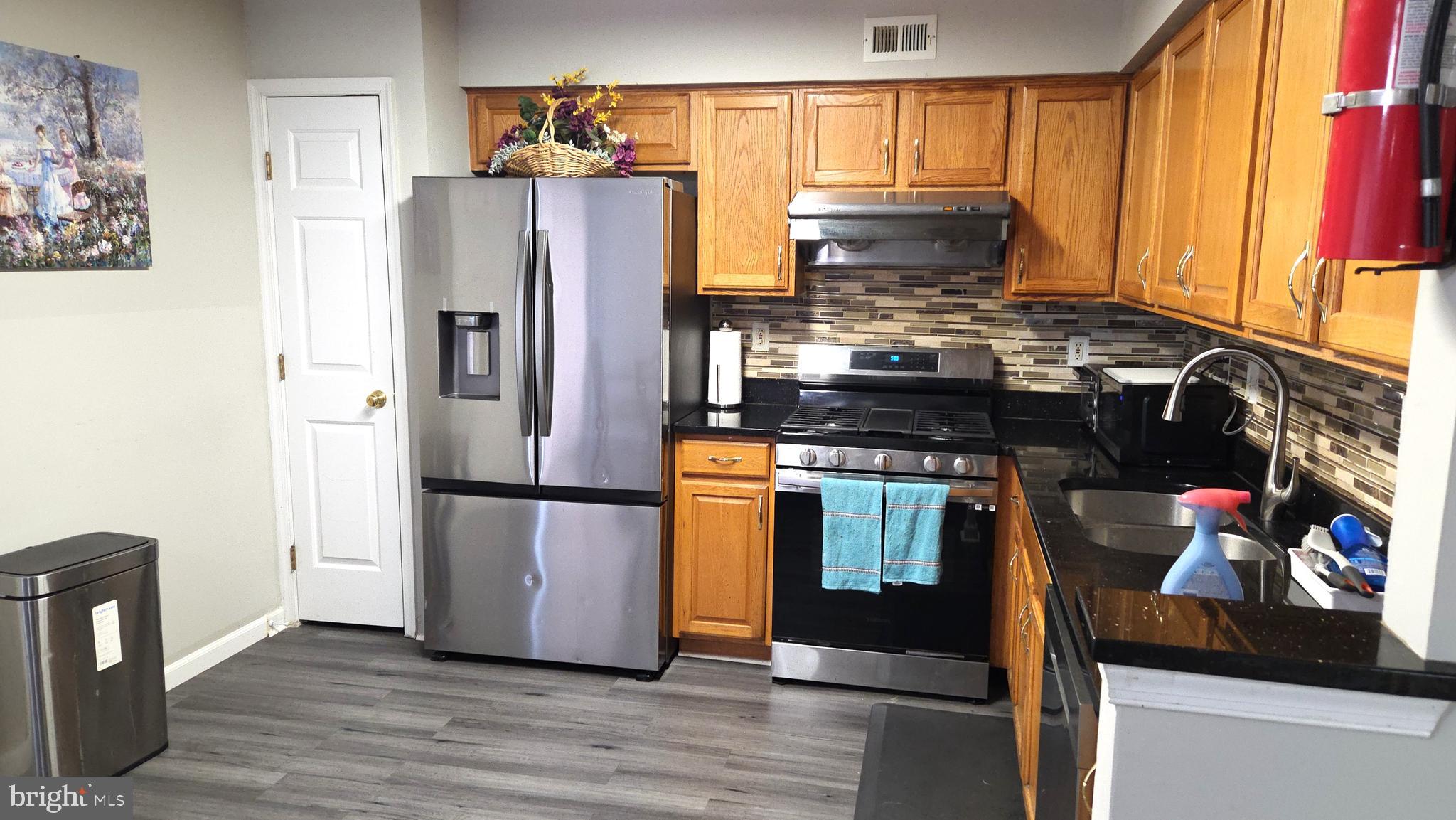 5022 Finsbury Road Rosedale, MD 21237 - Photo 16 of 118 Gallery Image 16