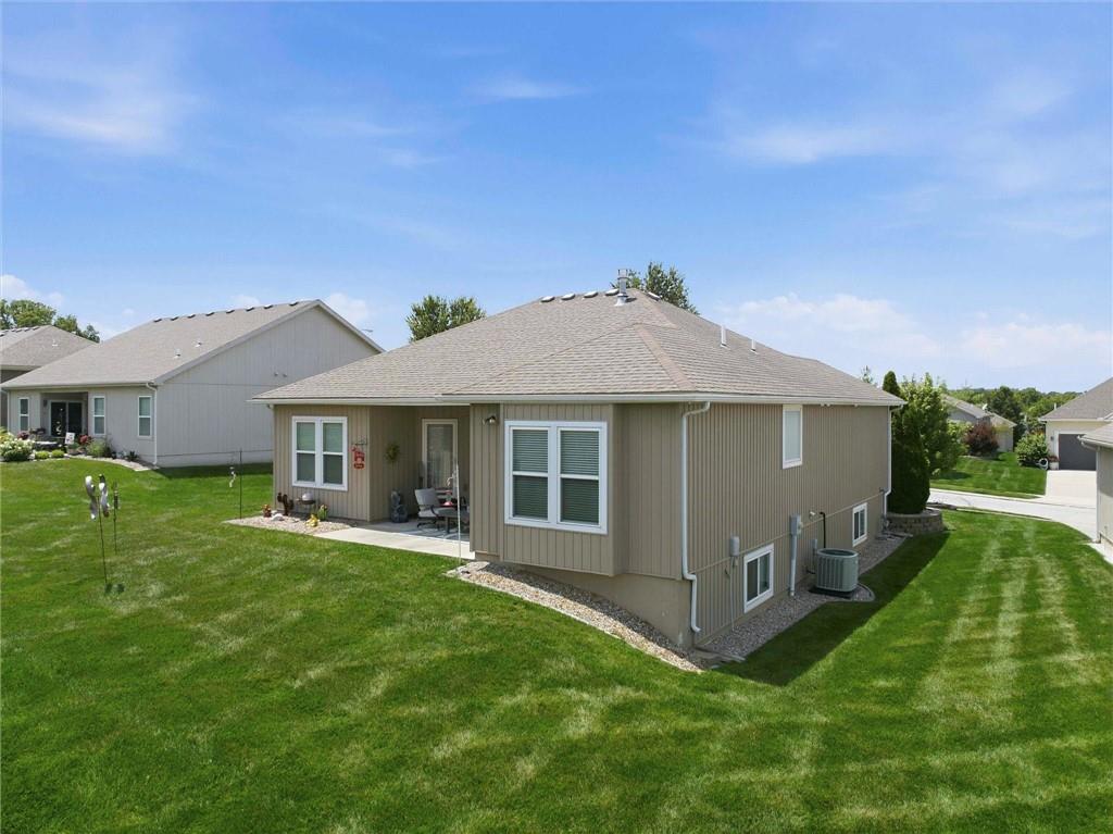 311 Crestview Court Raymore, MO 64083 - Photo 30 of 31