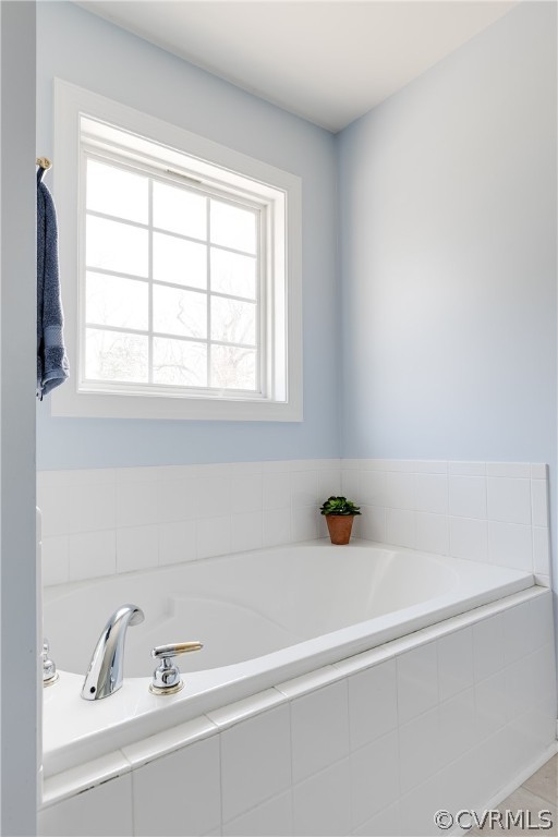 765 Snead Road Manakin-Sabot, VA 23103 - Photo 26 of 46 Soaking tub