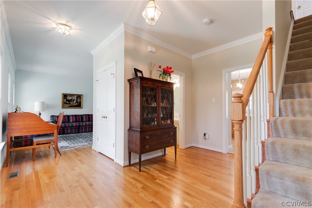 765 Snead Road Manakin-Sabot, VA 23103 - Photo 5 of 46 Open to the living room with double coat closet