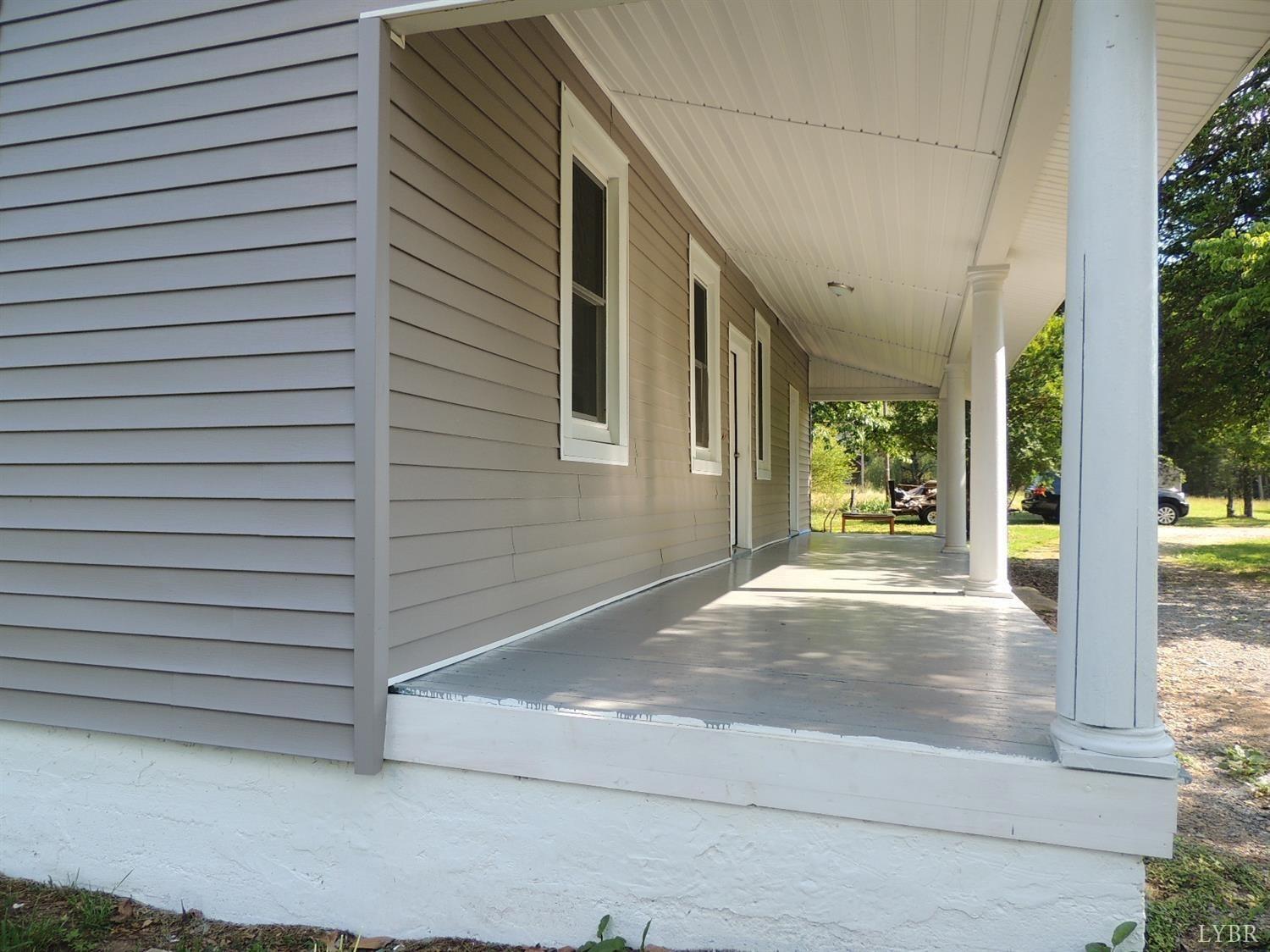 7007 Wards Road Rustburg, VA 24588 - Photo 4 of 26