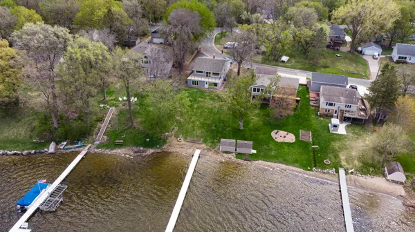 $819,900 | 2050 Lake View Drive, Jordan, MN 55352