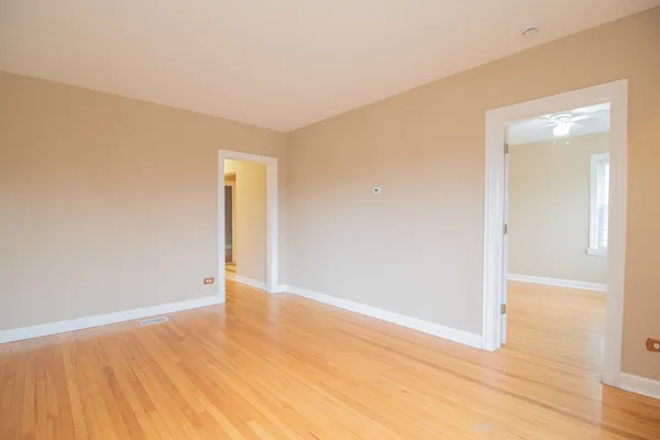 $2,450 | 12123 South Lafayette Avenue, Chicago, IL 60628