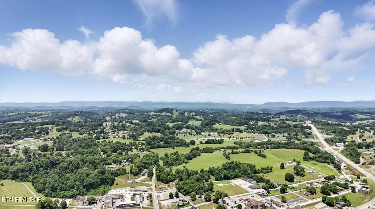 307 Old Kentucky Road Tazewell, TN 37879 - Photo 18 of 20 IMG_6255