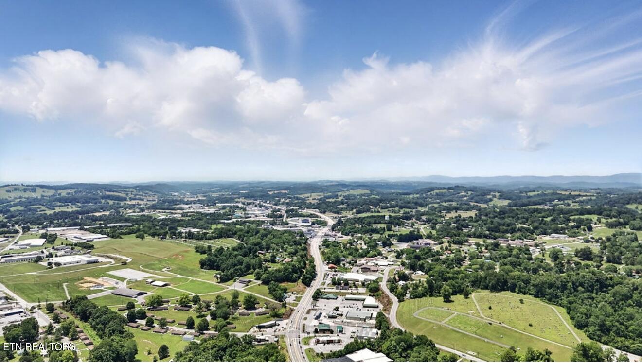 307 Old Kentucky Road Tazewell, TN 37879 - Photo 19 of 20 IMG_6254
