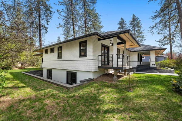 $995,000 | 3327 South Tekoa Street, Spokane, WA 99203