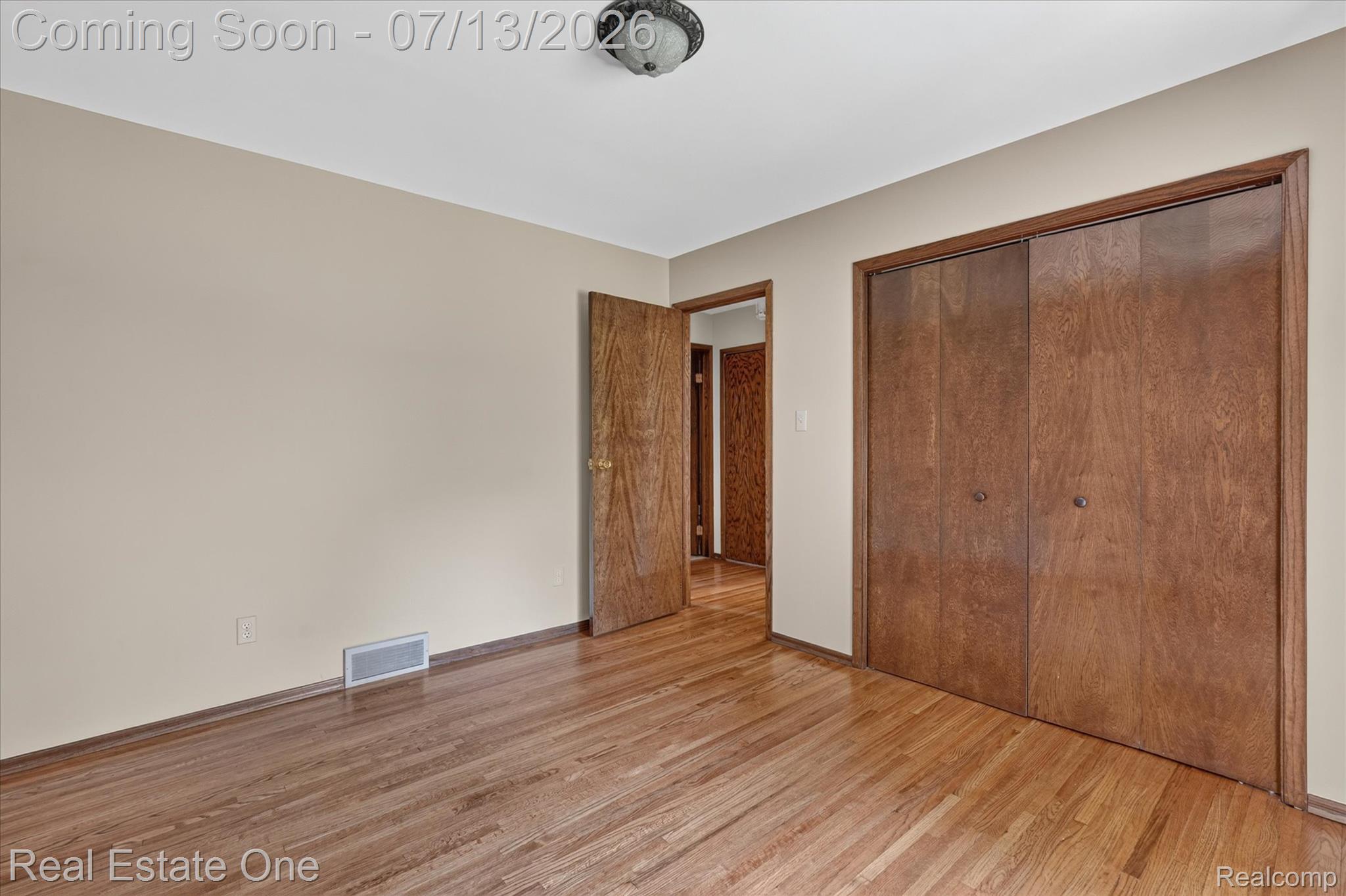 6039 Fish Lake Road Holly, MI 48442 - Photo 29 of 70 27-6039-Fish-Lake-Rd-WindowStill.jpg