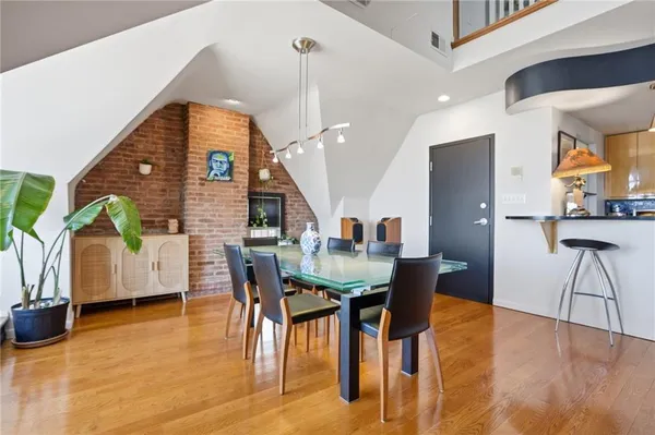 $549,900 | 229 Grandview Avenue, Unit 3, Pittsburgh, PA 15211