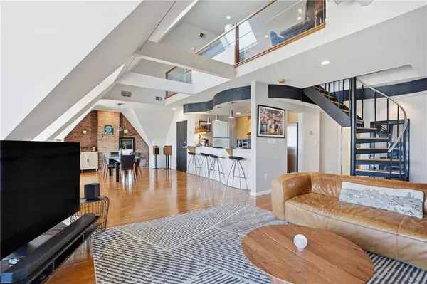 $549,900 | 229 Grandview Avenue, Unit 3, Pittsburgh, PA 15211