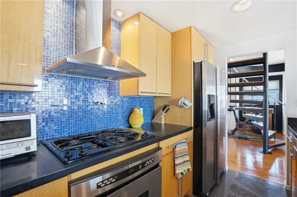 $549,900 | 229 Grandview Avenue, Unit 3, Pittsburgh, PA 15211