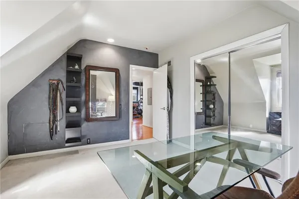 $549,900 | 229 Grandview Avenue, Unit 3, Pittsburgh, PA 15211