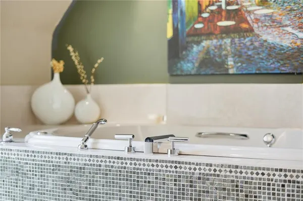 $549,900 | 229 Grandview Avenue, Unit 3, Pittsburgh, PA 15211