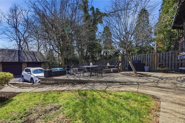 $549,900 | 229 Grandview Avenue, Unit 3, Pittsburgh, PA 15211