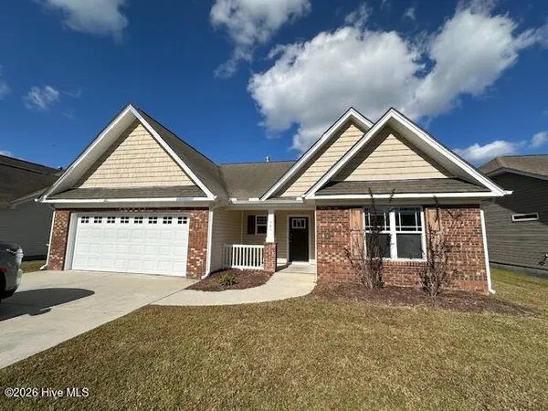 $1,650 | 305 Falcon Bridge Drive, New Bern, NC 28560