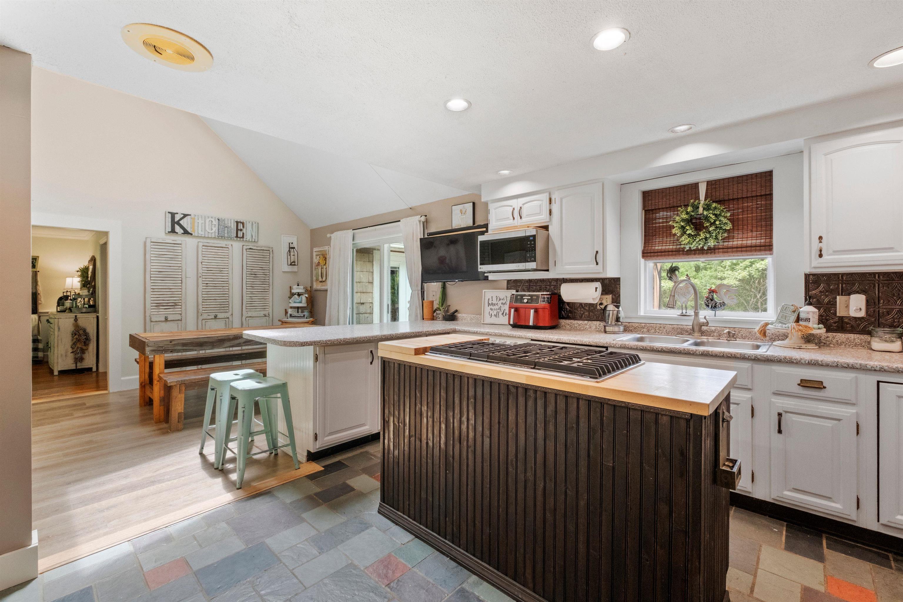 192 Beech Hill Road Andover, NH 03216 - Photo 5 of 60