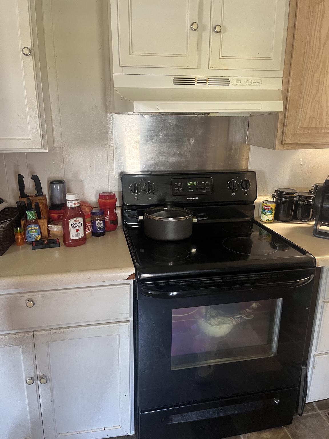 4191 Lake Road, Unit 25 Newfield, NJ 08344 - Photo 9 of 12 kitchen with modern appliances.