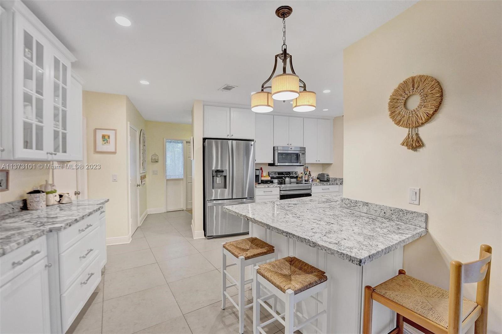 207 Northwest 11th Avenue Boca Raton, FL 33486 - Photo 9 of 25