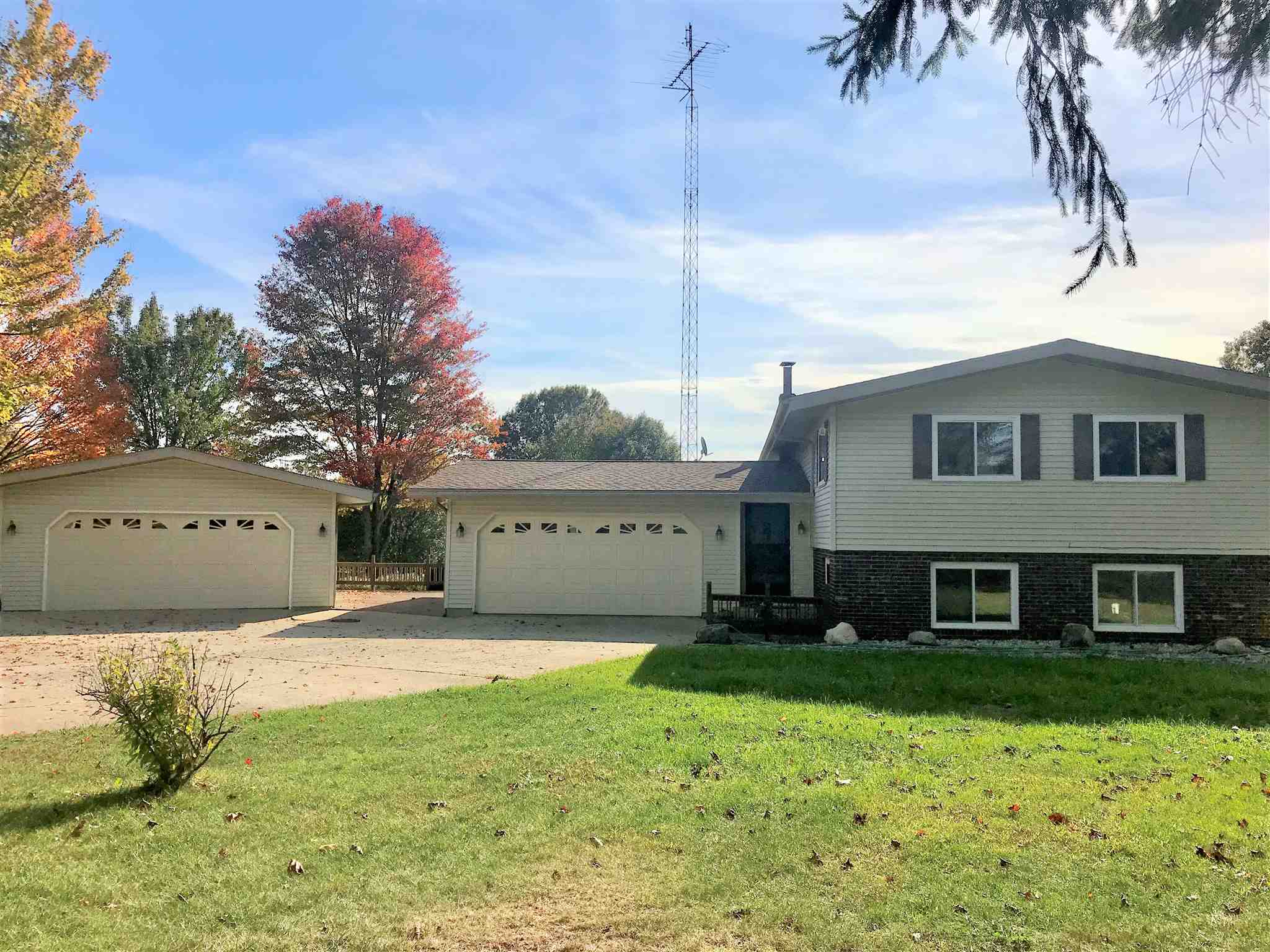 11941 7B Road Plymouth, IN 46563 - Photo 1 of 19 Gallery Image 1