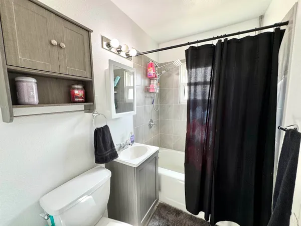 $429,000 | 4202-4204 Cheyenne Street, Cheyenne, WY 82001