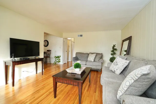 $805,000 | 3538 Baxter Avenue, Napa, CA 94558